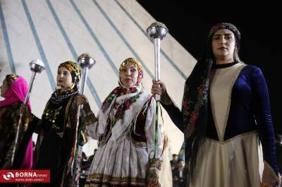 نوروز دیدنی برج آزادی