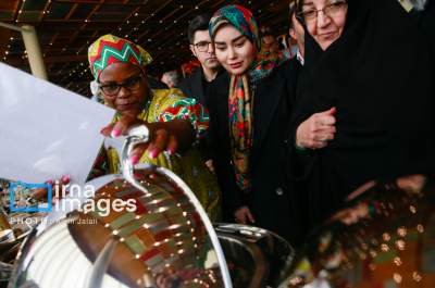 بازارچه خیریه دیپلماتیک  